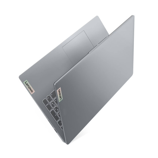 Лаптоп LENOVO IdeaPad Slim 3, AMD Ryzen 3 30, 15.6 инча Full HD, 300 нита, 16GB DDR5 RAM, 512GB SSD, Arctic Grey