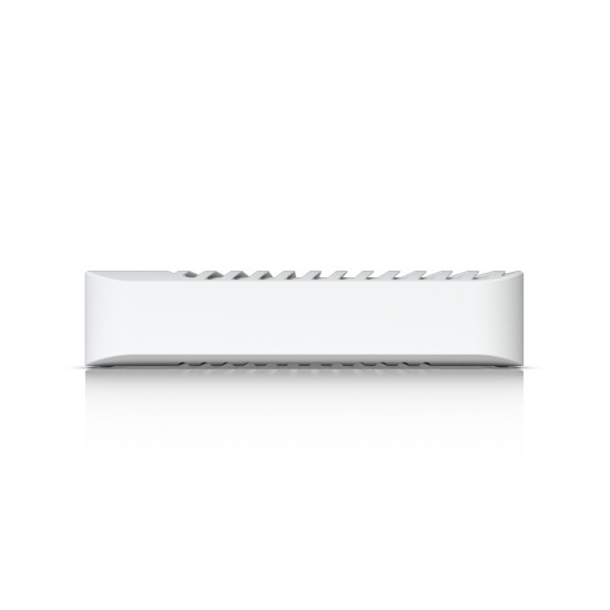 Суич Ubiquiti UniFi USW-Pro-8-PoE, 8 порта, GbE, PoE++, SFP+ uplink