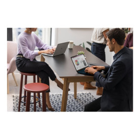 Лаптоп HP EliteBook 860 G10 Intel Core i7-1370P 16 inch WUXGA 32GB 1TB SSD W11P