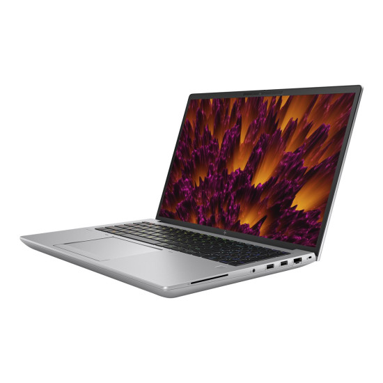 Лаптоп HP ZBook Fury 16 G10 Intel Core i7-13700HX 16 inch WUXGA 32GB 1TB SSD RTX 3500 W11P