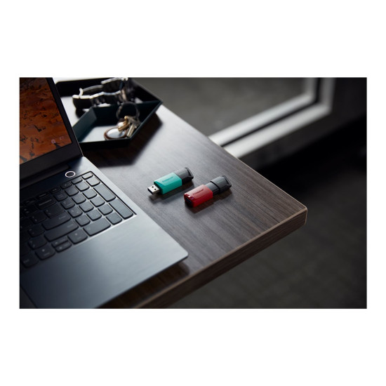 Флаш памет KINGSTON 128GB DataTraveler Exodia M