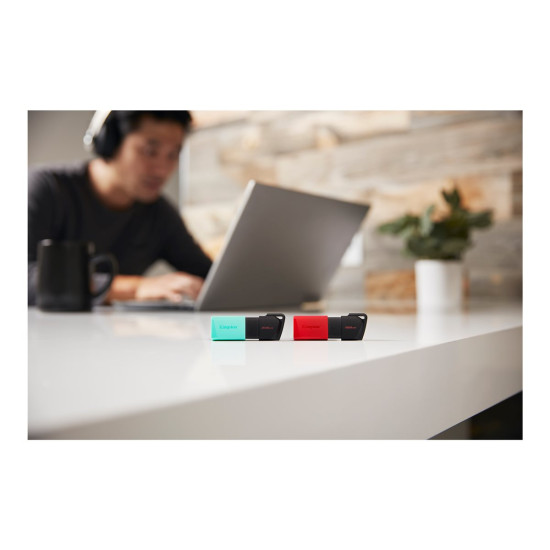 Флаш памет KINGSTON 128GB DataTraveler Exodia M