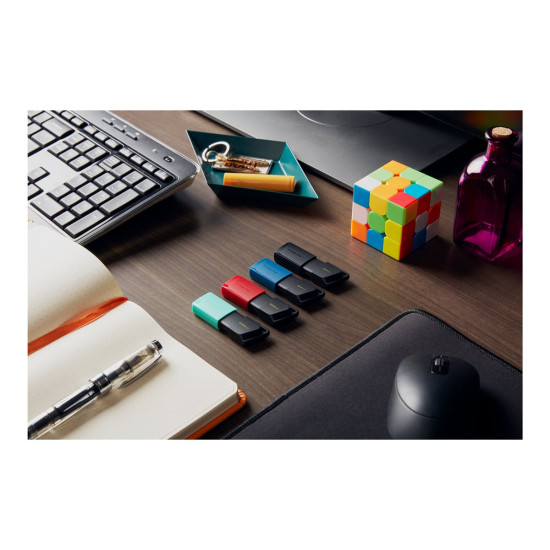 Флаш памет KINGSTON 128GB DataTraveler Exodia M