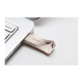 Флаш памет SAMSUNG BAR Plus 128GB USB 3.1 Champagne Silver