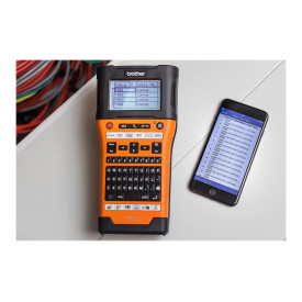 Етикетен принтер BROTHER PT-E550WNIVP (PTE550WNIVPTL1)