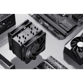 Охладител за процесор Noctua CPU Cooler NH-U12A chromax.black Dual Fans - LGA1700/2066/1200/AMD