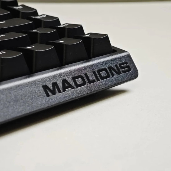 Клавиатура Madlions Professional Gaming Mechanical Keyboard MAD 68 HE Flagship - 8K, Magnetic Amber Pro Switches - White