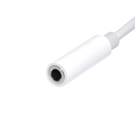 Преходник Makki Adapter Type-C M to 3.5mm audio jack 4P F, White - MAKKI-CBL-C-AUDIO-WH