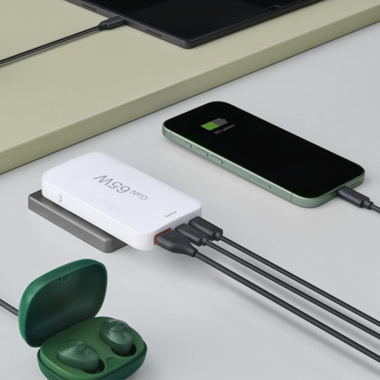 Зарядно HAMA 201976, 65W, 2x USB-C, 1x USB-A, PD, плоско, бяло