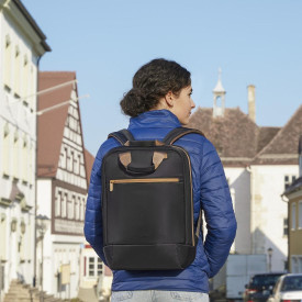 Раница за лаптоп HAMA Ultra Lightweight, 16.1-инча, Black/Brown