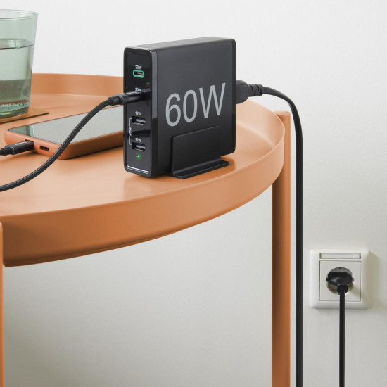 Зарядна станция HAMA 201628, 4 порта, 60W, 2 x USB-C, 2 x USB-A, PD, Fast Charge