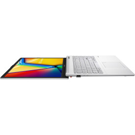 Лаптоп ASUS Vivobook Go 15 E1504FA BQ2345, 15.6 инча, FHD, Ryzen 3 7320U, 8GB LPDDR5, 512GB SSD