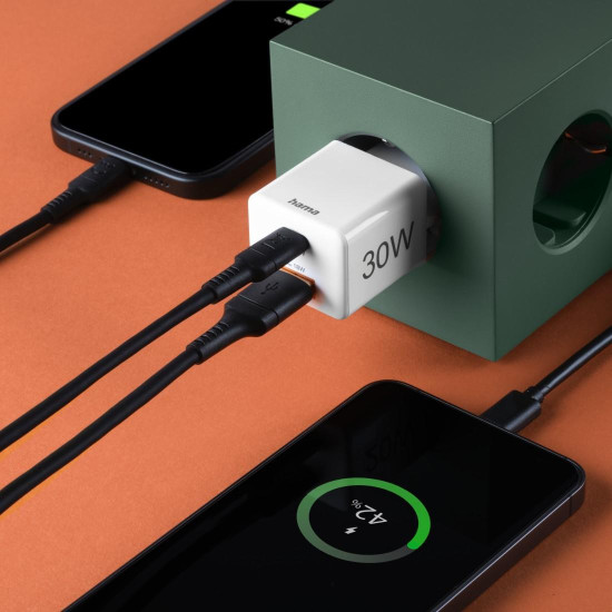 Зарядно HAMA 201992, GaN, 30W, 1x USB-C, 1x USB-A, PD, бял