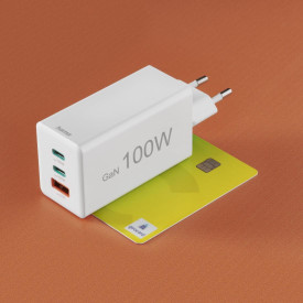 Зарядно HAMA 201997, 100W GaN, 2xUSB-C PD, 1xUSB-A QC